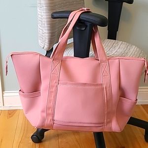 Sierra Neoprene Travel Duffle